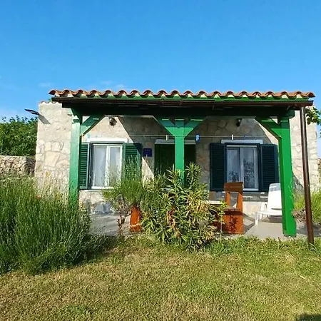 Krcina Holiday * Црес