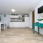 Krcina Holiday Апартаменты